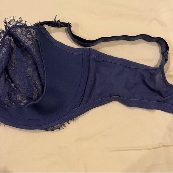 Light navy blue Victoria Secret bra 38DD - Picture 5 of 6